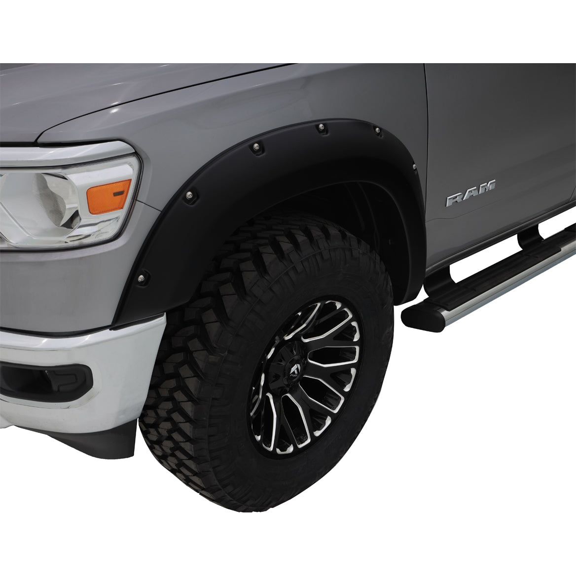 BUSHWACKER 50924-02 - Dodge Ram 1500 Pocket Style Flares 4pc