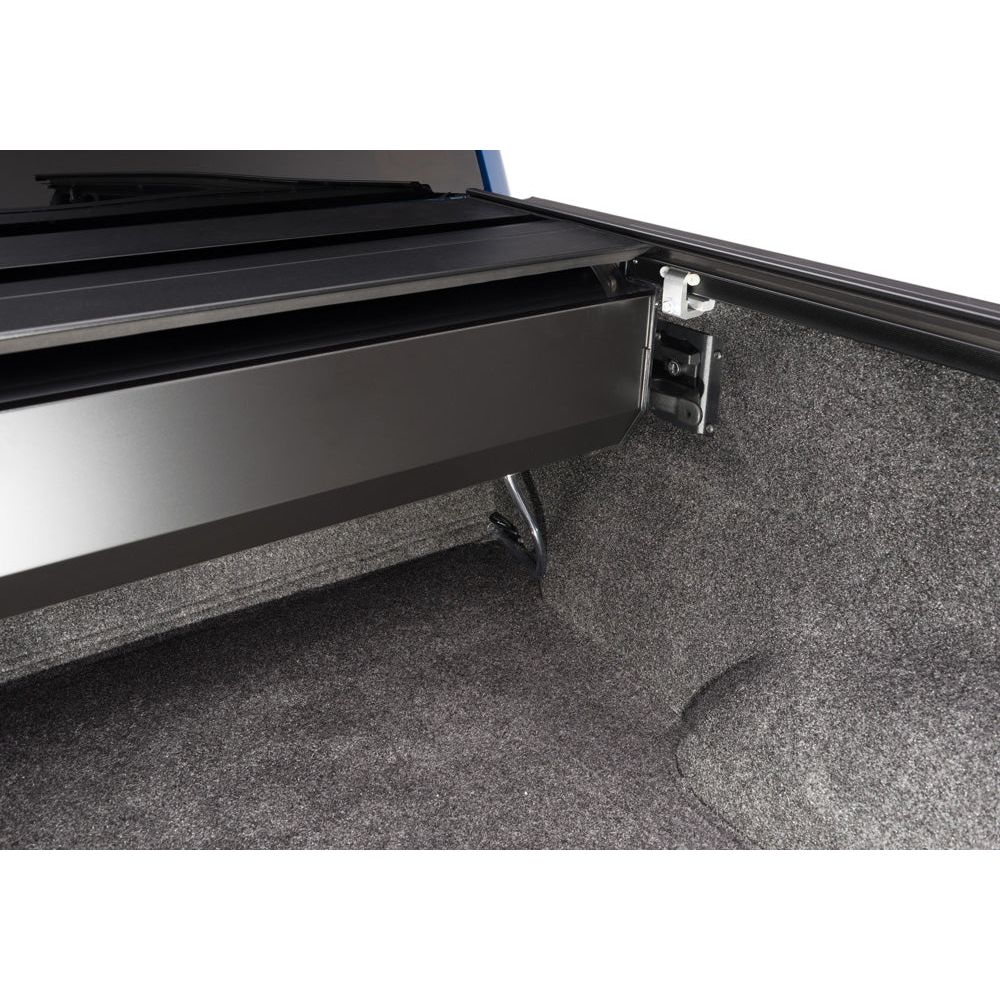 Retrax 60372 - MX Retractable Truck Bed Tonneau Cover